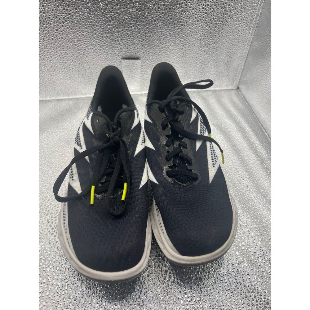 HOKA U Crescendo MD Track & Field Spikes Black/White Women's Size 8 men’s 6.5